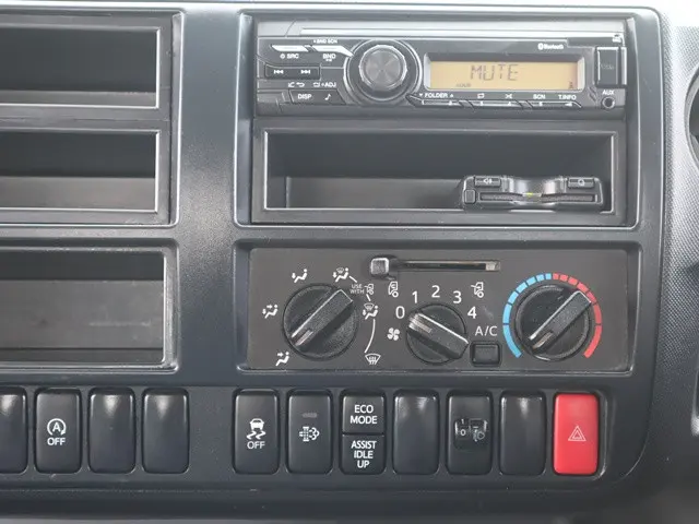 日野 デュトロ 2RG-XZU710M(2WD)の写真34