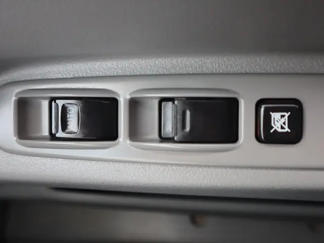 日野 デュトロ 2RG-XZU710M(2WD)の写真36