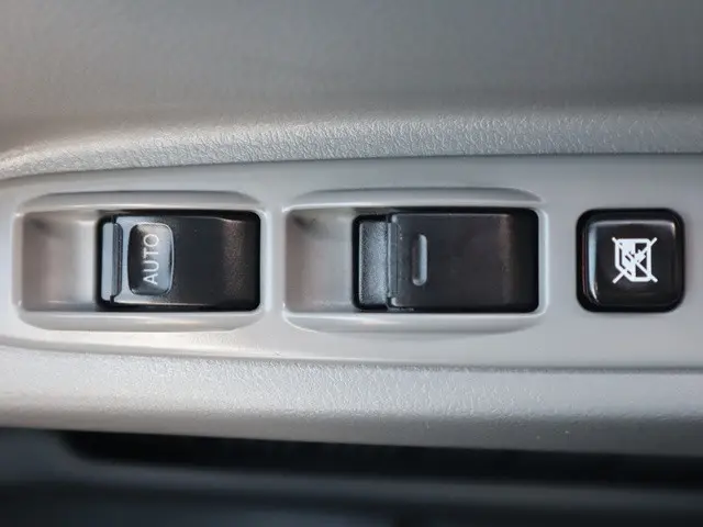 日野 デュトロ 2RG-XZU710M(2WD)の写真37