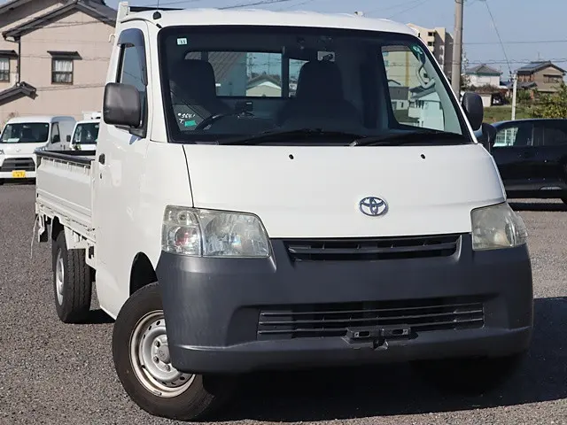 トヨタ タウンエーストラック DBF-S402U(2WD)の写真2