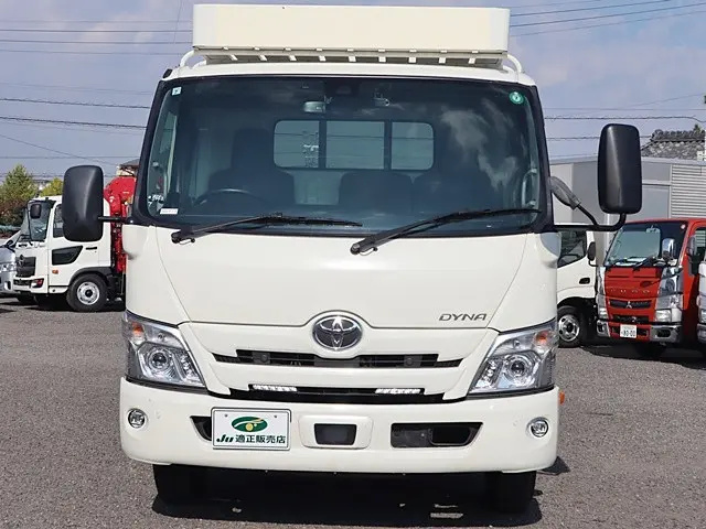 トヨタ ダイナ 2PG-XZU722(2WD)の写真3