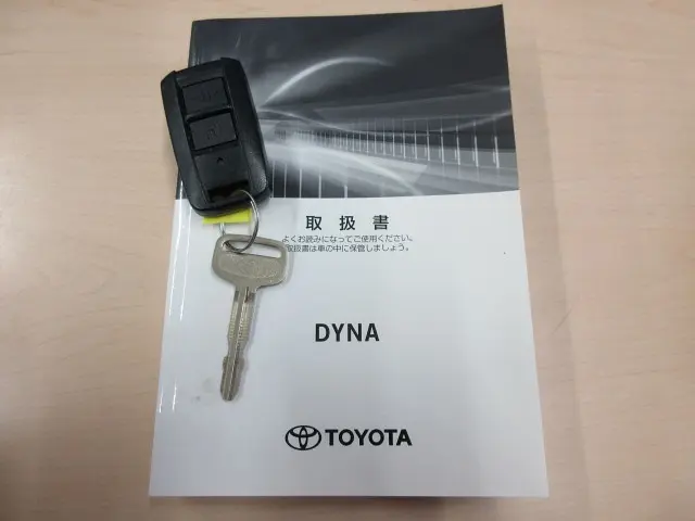 トヨタ ダイナ 2PG-XZU722(2WD)の写真5