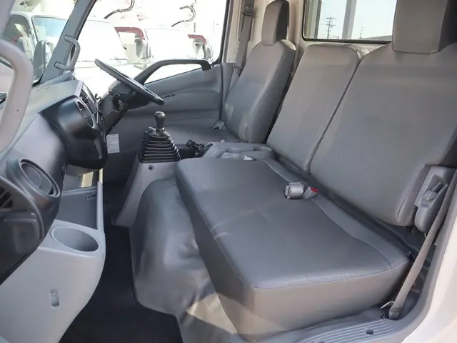 トヨタ ダイナ 2PG-XZU722(2WD)の写真35