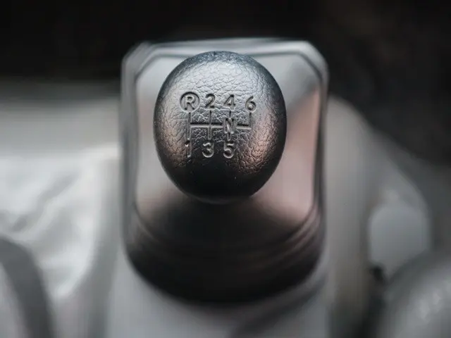 日野 デュトロ 2RG-XZU710M(2WD)の写真34