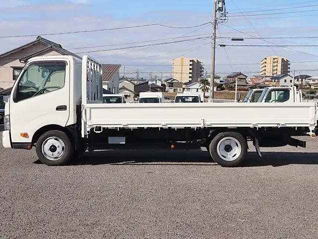 日野 デュトロ 2RG-XZU710M(2WD)の写真9