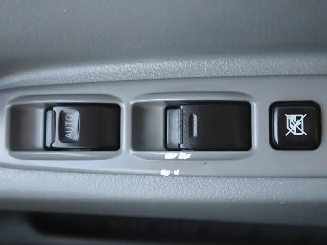 日野 デュトロ 2RG-XZU710M(2WD)の写真36