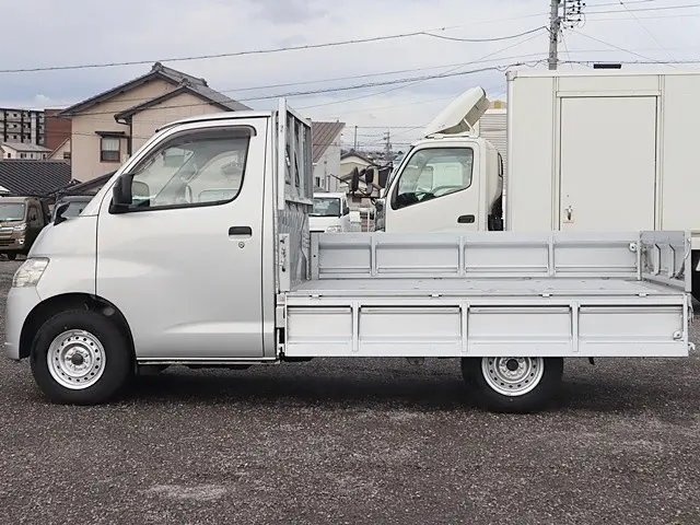 トヨタ ライトエーストラック DBF-S402U(2WD)の写真13