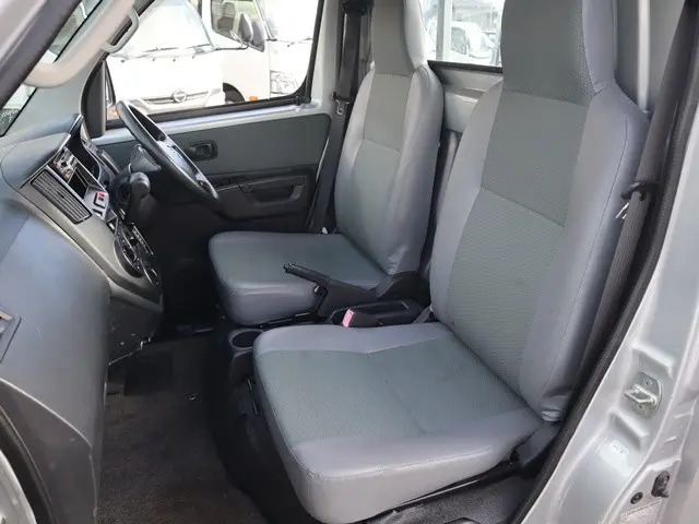 トヨタ ライトエーストラック DBF-S402U(2WD)の写真32