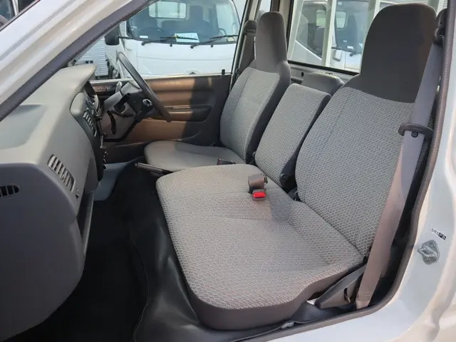 トヨタ タウンエーストラック GK-KM75(2WD)の写真31