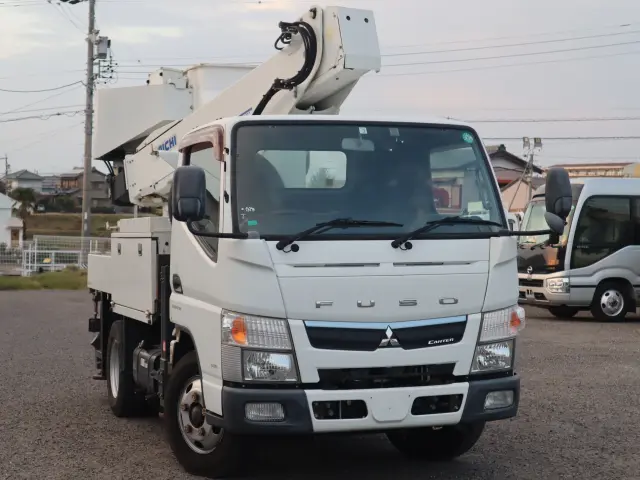 三菱 キャンター TPG-FBA50(2WD)の写真2
