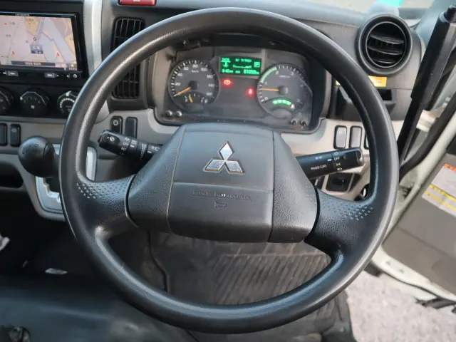 三菱 キャンター TPG-FBA50(2WD)の写真4
