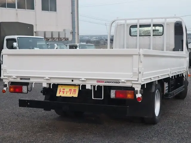 日野 デュトロ 2RG-XZU710M(2WD)の写真5