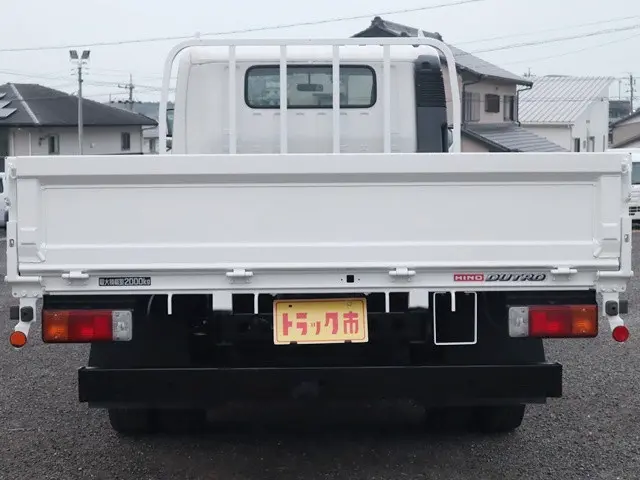 日野 デュトロ 2RG-XZU710M(2WD)の写真6
