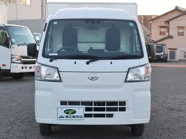 ダイハツ ハイゼットトラック 3BD-S500P(2WD)の写真3