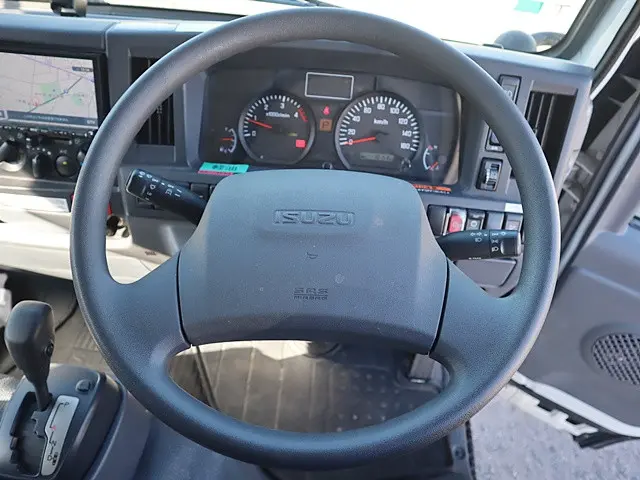 いすゞ エルフ TRG-NJR85A(2WD)の写真4