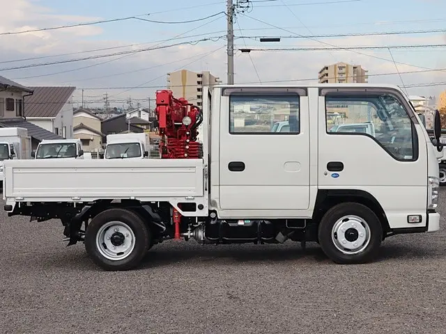 いすゞ エルフ TRG-NJR85A(2WD)の写真8
