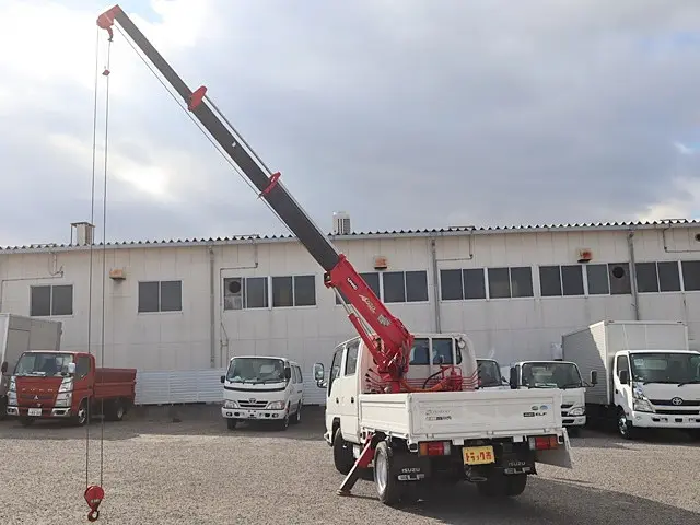 いすゞ エルフ TRG-NJR85A(2WD)の写真18