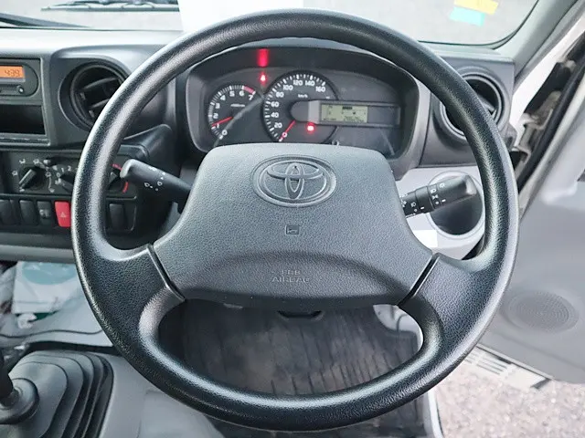 トヨタ ダイナ ABF-TRY220(2WD)の写真4