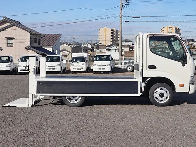 トヨタ ダイナ ABF-TRY220(2WD)の写真10