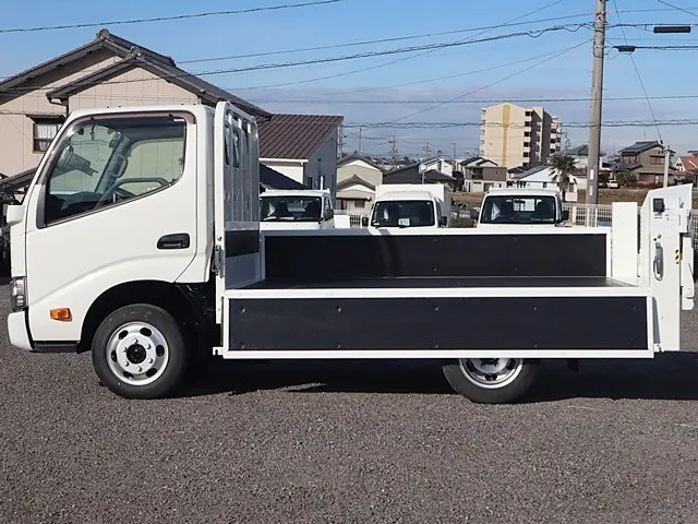トヨタ ダイナ ABF-TRY220(2WD)の写真13