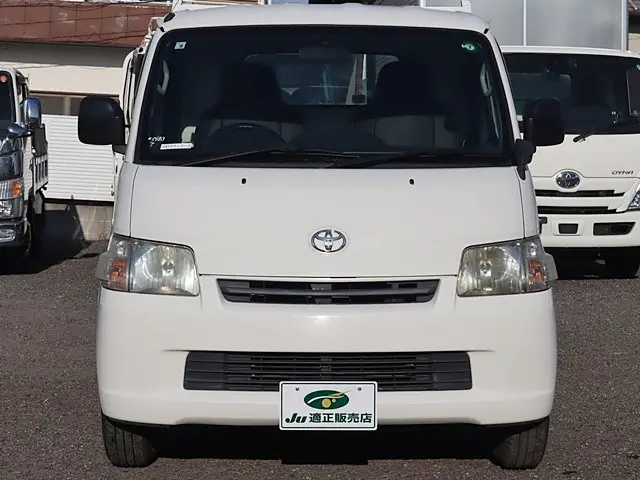 トヨタ タウンエーストラック DBF-S402U(2WD)の写真3