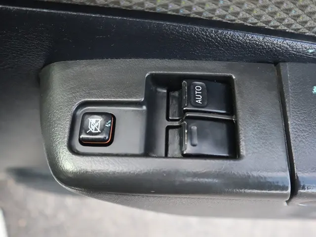 トヨタ タウンエーストラック DBF-S402U(2WD)の写真37