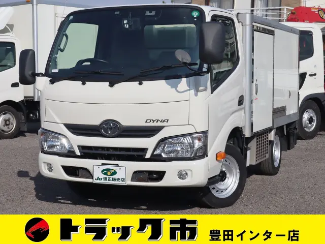 トヨタ ダイナ QDF-KDY221(2WD)の写真1