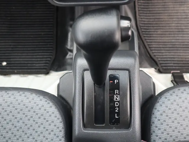 日産 クリッパートラック EBD-DR16T(2WD)の写真34