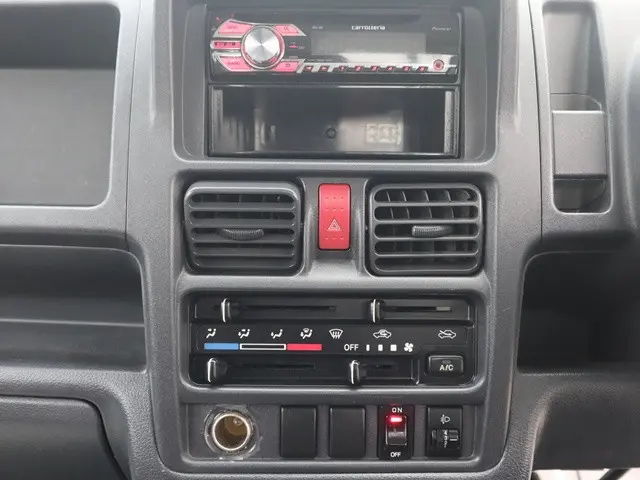 日産 クリッパートラック EBD-DR16T(2WD)の写真35