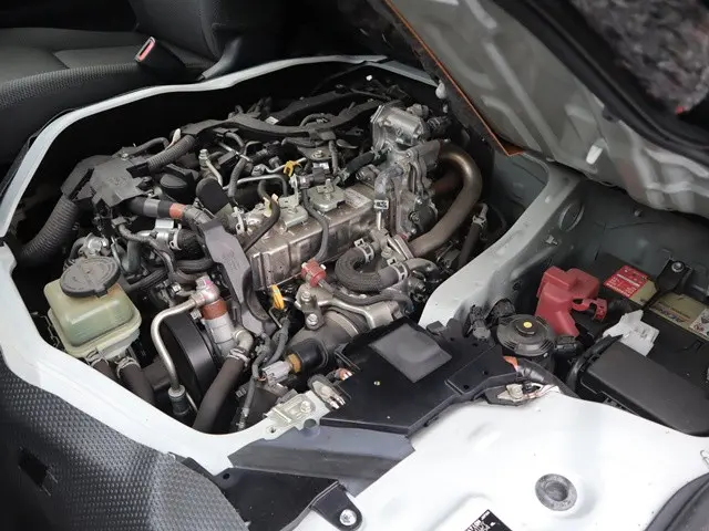 トヨタ ハイエースバン QDF-GDH201V(2WD)の写真21