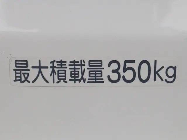 トヨタ プロボックスバン 6AE-NHP160V(2WD)の写真18