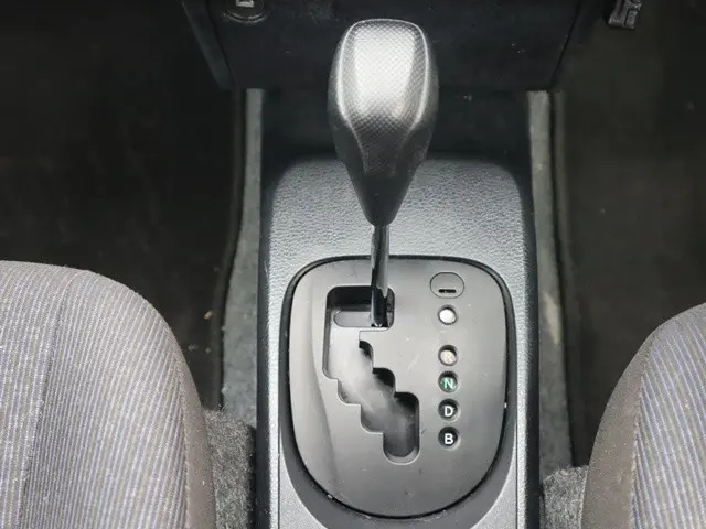 トヨタ プロボックスバン 6AE-NHP160V(2WD)の写真40