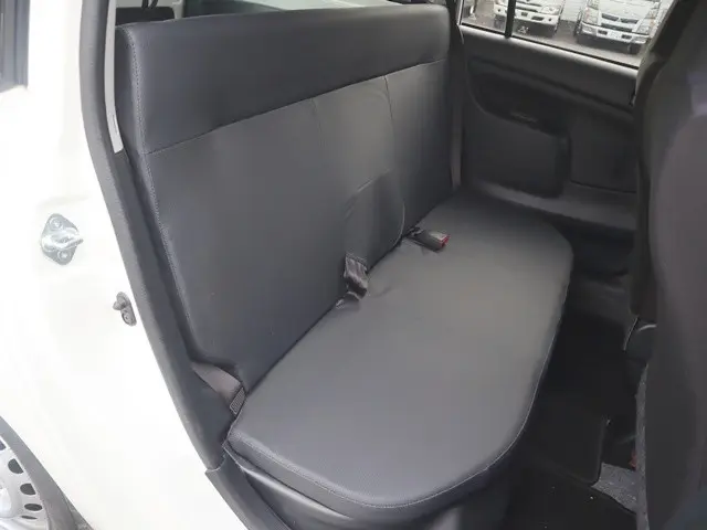 トヨタ プロボックスバン 6AE-NHP160V(2WD)の写真30
