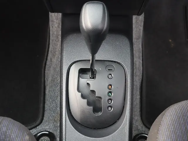 トヨタ プロボックスバン 6AE-NHP160V(2WD)の写真35