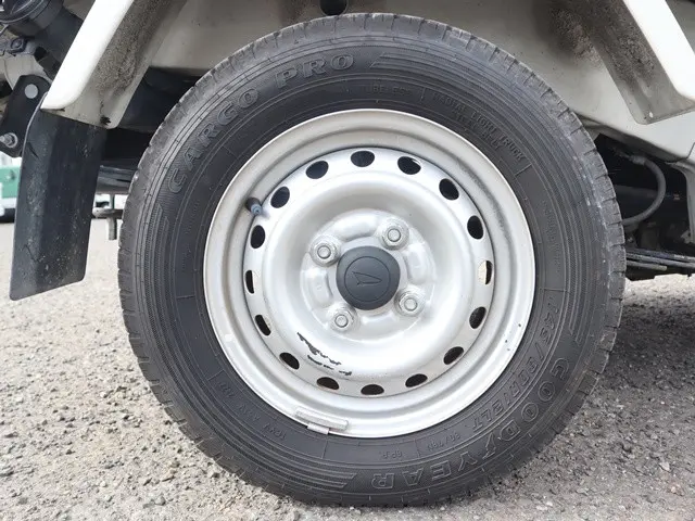 ダイハツ ハイゼットトラック EBD-S510P(4WD)の写真36
