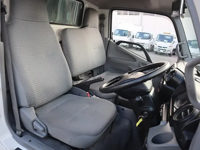 トヨタ トヨエース TKG-XZU645(2WD)の写真34