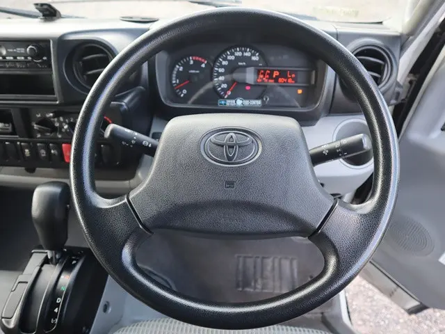 トヨタ トヨエース TKG-XZU645(2WD)の写真37