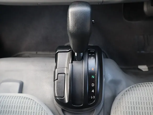 トヨタ トヨエース TKG-XZU645(2WD)の写真38