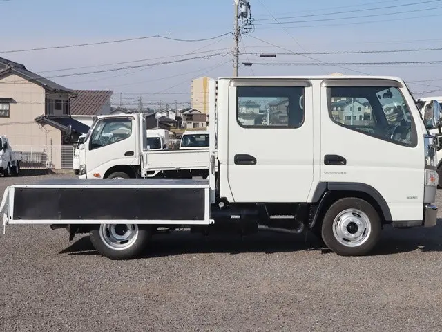 三菱 キャンター TPG-FBA00(2WD)の写真10