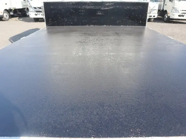 三菱 キャンター TPG-FBA00(2WD)の写真12