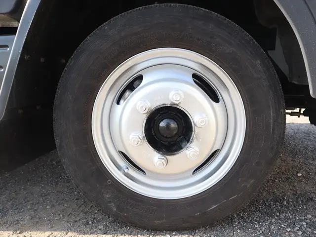 三菱 キャンター TPG-FBA00(2WD)の写真19