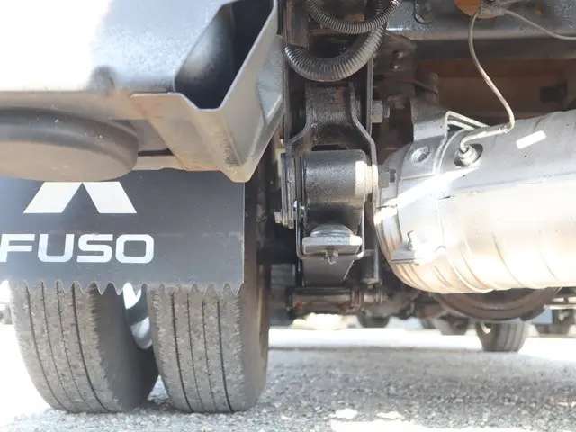 三菱 キャンター TPG-FBA00(2WD)の写真24
