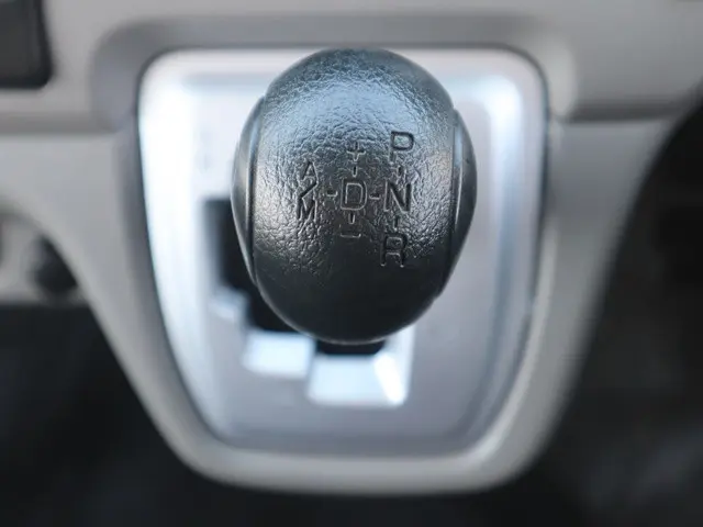 三菱 キャンター TPG-FBA00(2WD)の写真37