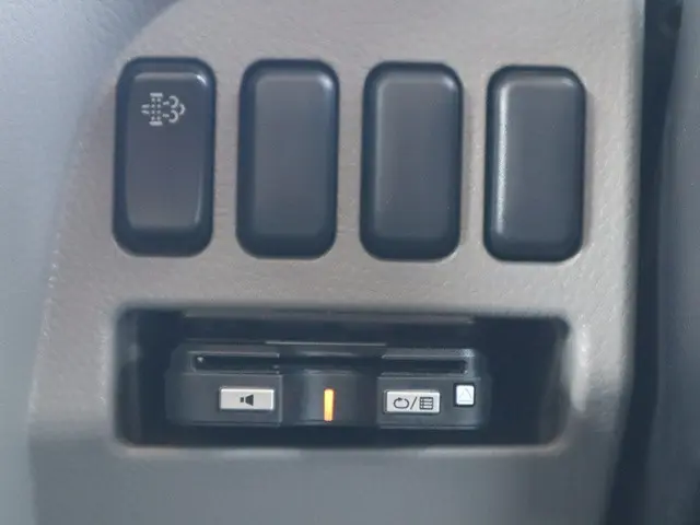 三菱 キャンター TPG-FBA00(2WD)の写真39