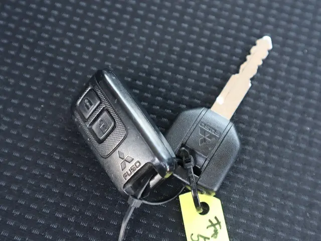 三菱 キャンター TPG-FBA00(2WD)の写真42