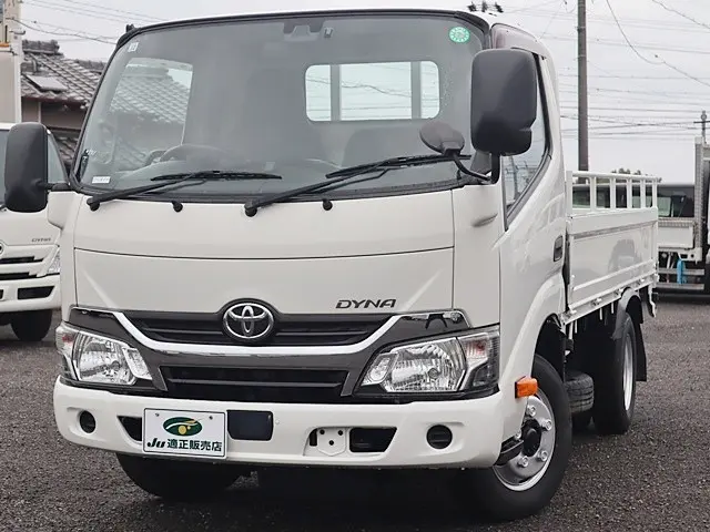 トヨタ ダイナ TKG-XZC600(2WD)の写真2