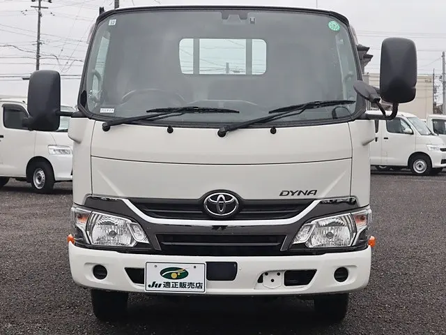 トヨタ ダイナ TKG-XZC600(2WD)の写真3