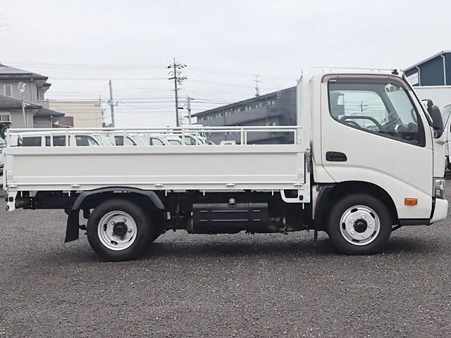 トヨタ ダイナ TKG-XZC600(2WD)の写真8