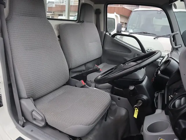 トヨタ ダイナ TKG-XZC600(2WD)の写真31