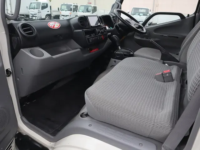 トヨタ ダイナ TKG-XZC600(2WD)の写真32